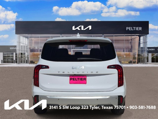 Certified 2024 Kia Telluride LX FWD image 5