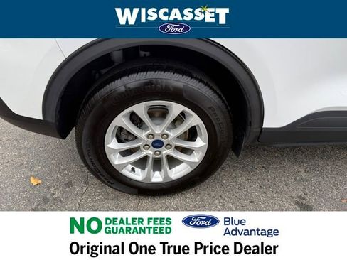 Certified 2022 Ford Escape SE w/ Cold Weather Package image 28