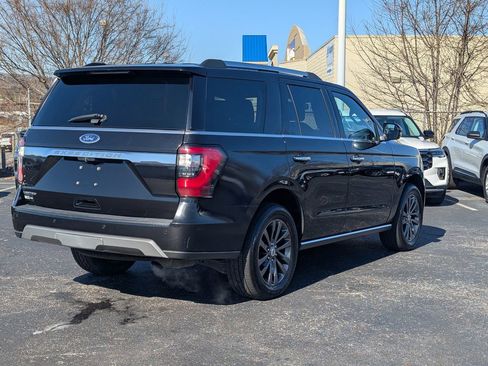Used 2020 Ford Expedition Limited image 6