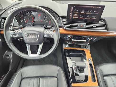Used 2023 Audi Q5 2.0T Premium w/ Convenience Package image 35