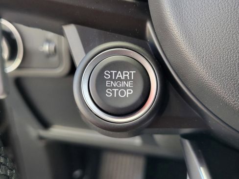 New 2025 Alfa Romeo Stelvio Sprint image 66