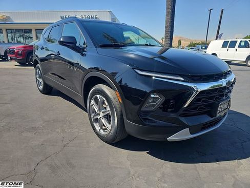 Certified 2023 Chevrolet Blazer LT w/ Convenience Package FWD image 1