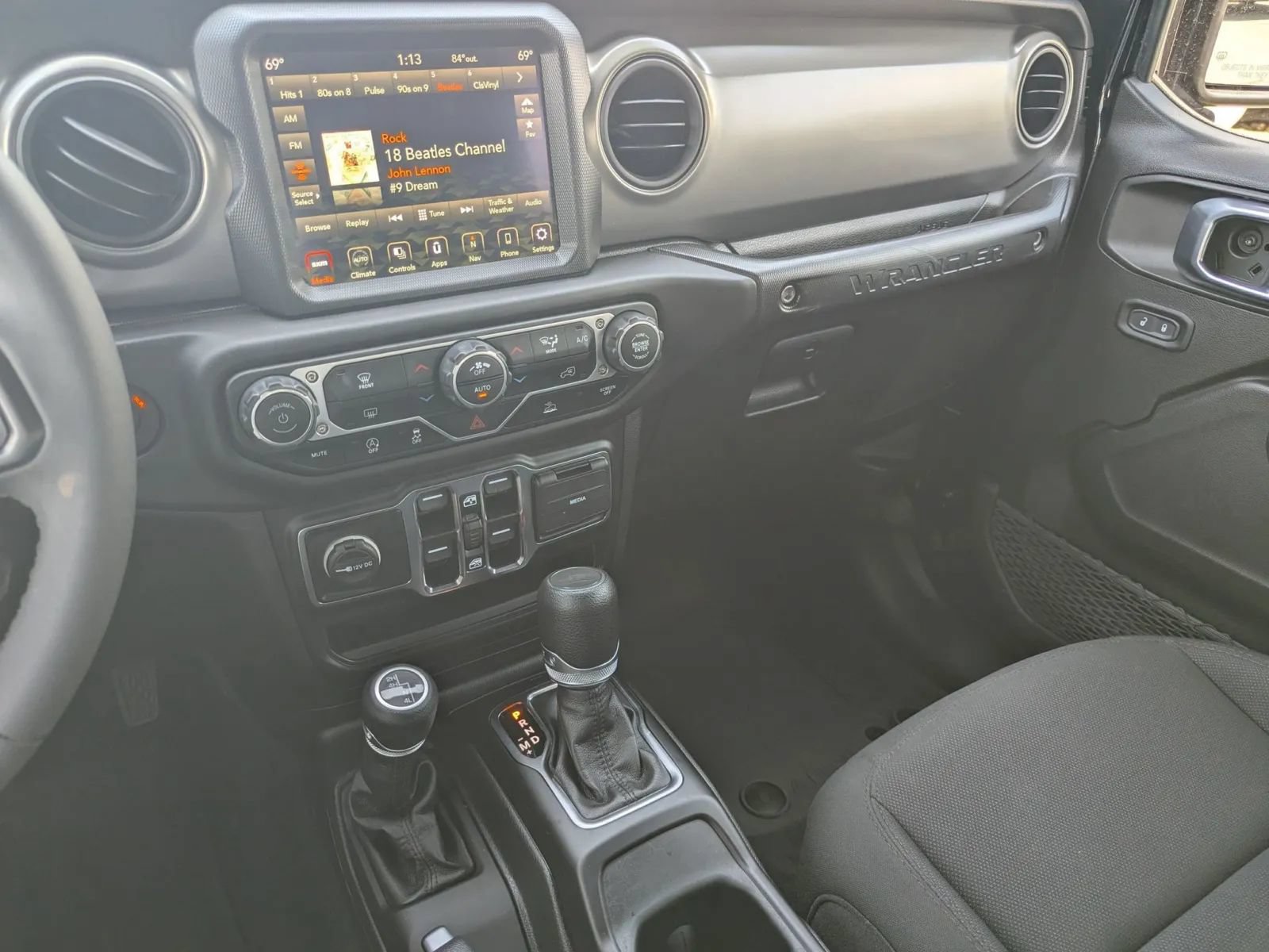 Used 2023 Jeep Wrangler Unlimited Sport w/ Sun And Sound Package AWD/4WD image 24