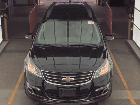 Used 2016 Chevrolet Traverse LT AWD/4WD image 17