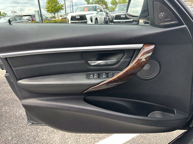 Used 2016 BMW 328i xDrive Sedan AWD/4WD image 39
