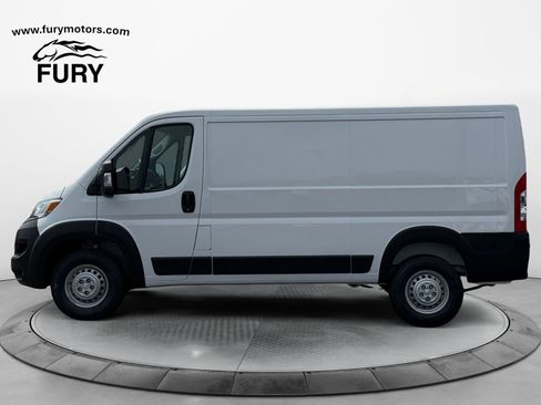 New 2026 RAM ProMaster 2500 w/ Convenience Group FWD image 7