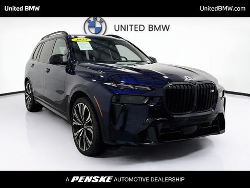 Used 2023 BMW X7 M60i w/ Executive Package AWD/4WD image 3