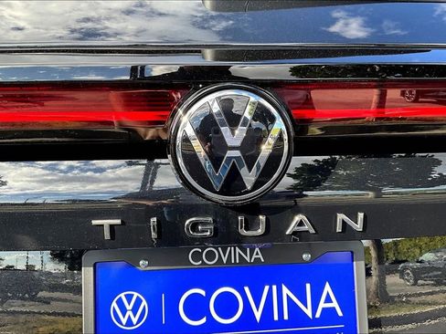 New 2026 Volkswagen Tiguan SE image 24