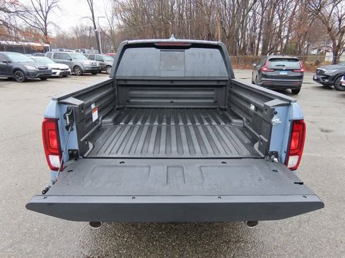 New 2026 Honda Ridgeline Black Edition image 10