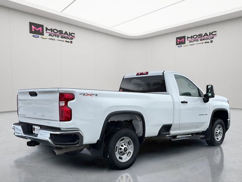 Used 2025 Chevrolet Silverado 2500 W/T w/ WT Convenience Package image 3