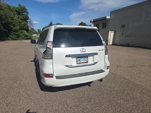 Used 2016 Lexus GX 460 Luxury AWD/4WD image 14