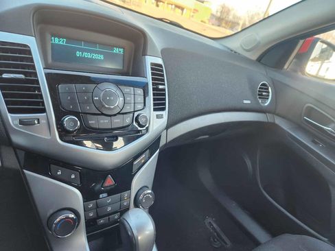 Used 2012 Chevrolet Cruze LT w/ RS Package image 23