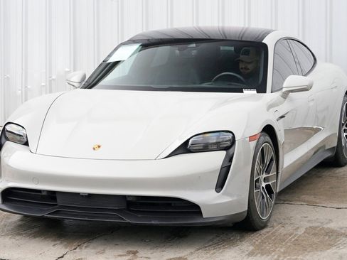 Used 2023 Porsche Taycan w/ Premium Package image 48