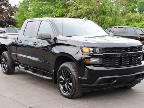 Used 2021 Chevrolet Silverado 1500 Custom w/ Safety Confidence Package AWD/4WD image 5
