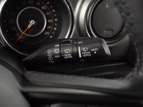 Used 2018 Jeep Wrangler Unlimited Sport S image 20