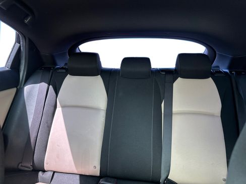Used 2018 Honda Civic Sport image 13