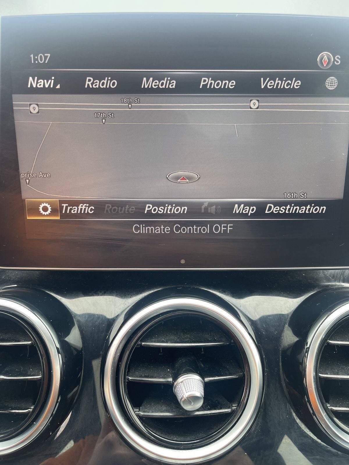 Used 2018 Mercedes-Benz C 300 Sedan image 8
