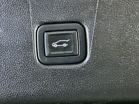 Used 2021 Chevrolet Blazer RS w/ LPO, Floor Liner Package AWD/4WD image 31