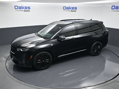 Used 2023 Cadillac XT6 Sport w/ Technology Package AWD/4WD image 52