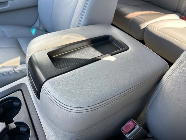 Used 2008 Chevrolet Silverado 1500 LTZ w/ Sun And Navigation Package RWD image 30