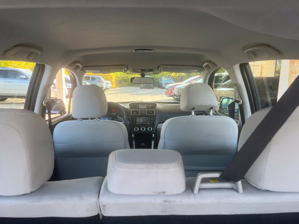 Used 2016 Subaru Forester 2.5i AWD/4WD image 12