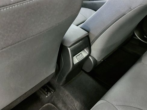 Used 2023 Toyota Corolla LE FWD image 28