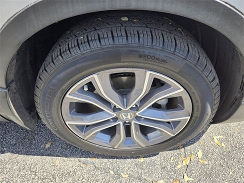 Used 2020 Honda CR-V Touring image 22