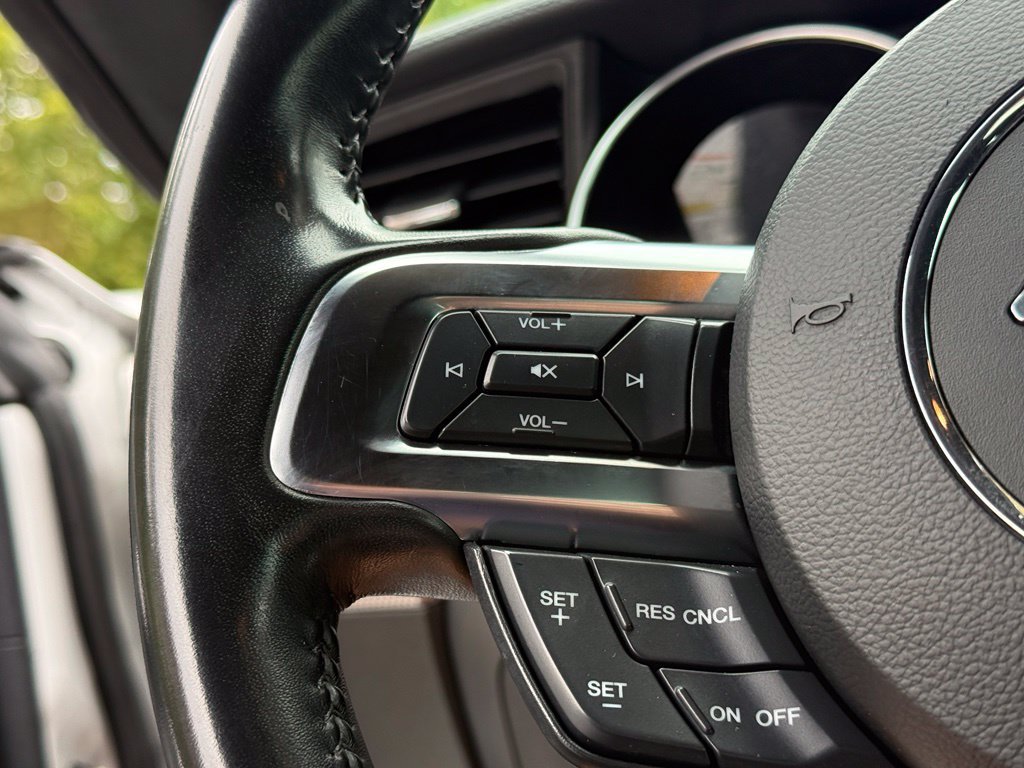 Used 2019 Ford Mustang GT w/ Black Accent Package RWD image 21
