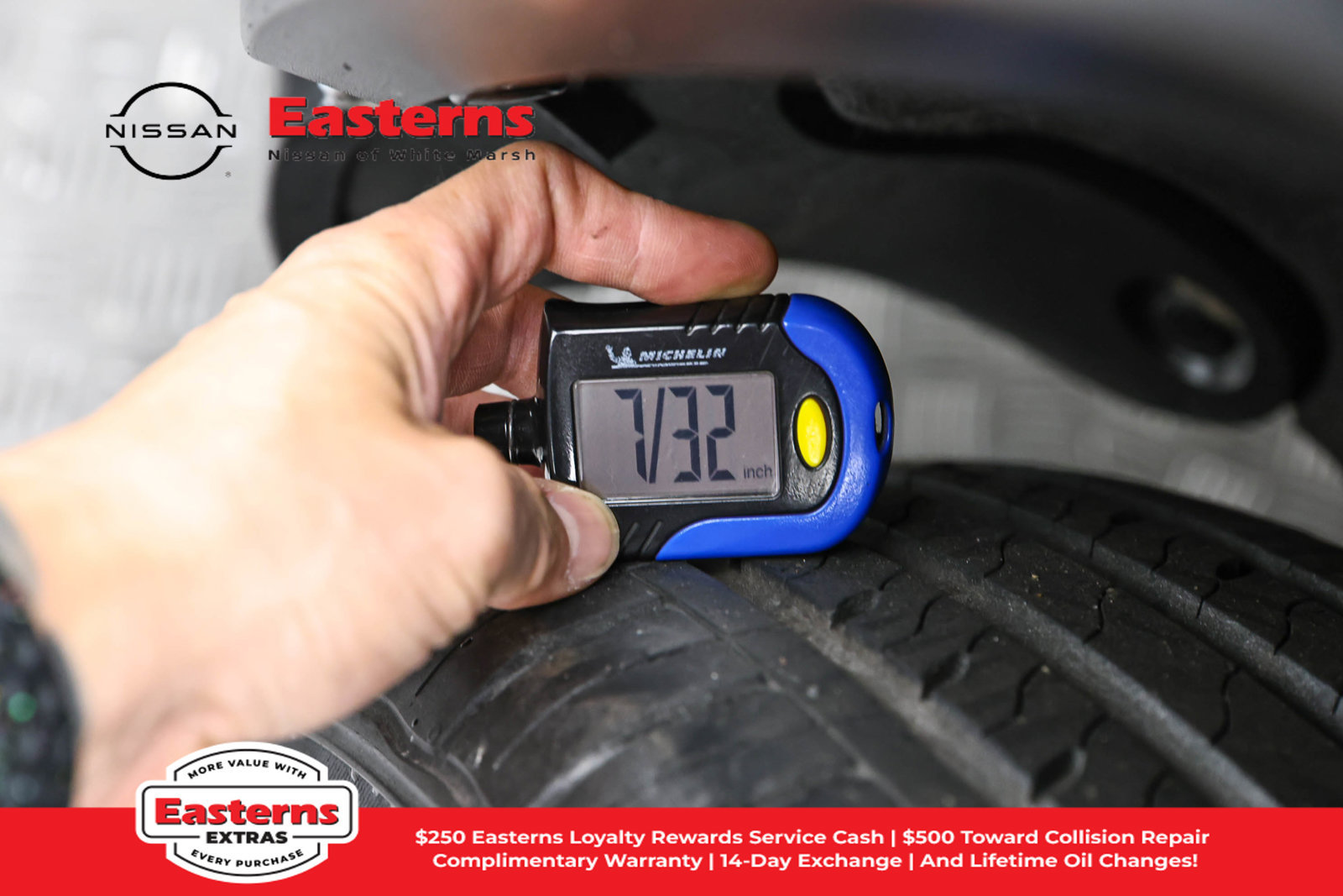 Used 2023 Toyota RAV4 LE AWD/4WD image 29