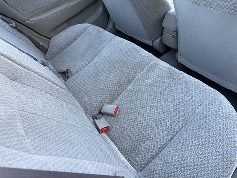 Used 2000 Toyota Corolla LE image 18