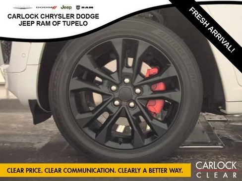 Used 2023 Jeep Grand Cherokee L Overland w/ Advanced Protech Group III AWD/4WD image 7