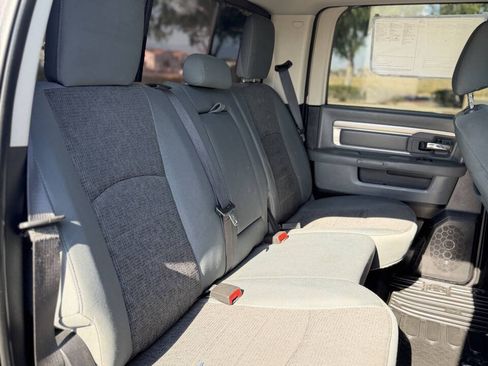 Used 2016 RAM 1500 Big Horn RWD image 13