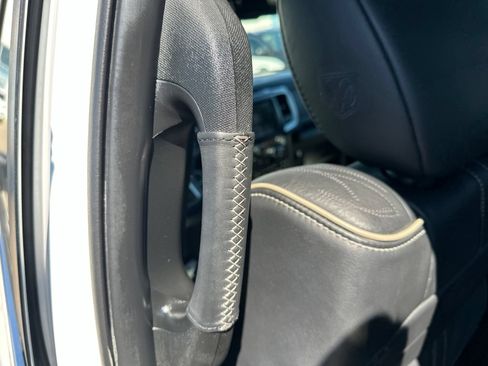 Used 2017 RAM 1500 Limited AWD/4WD image 27