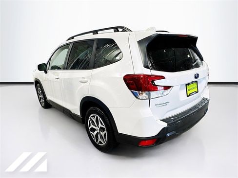 Used 2022 Subaru Forester Premium w/ Popular Package #1 image 7