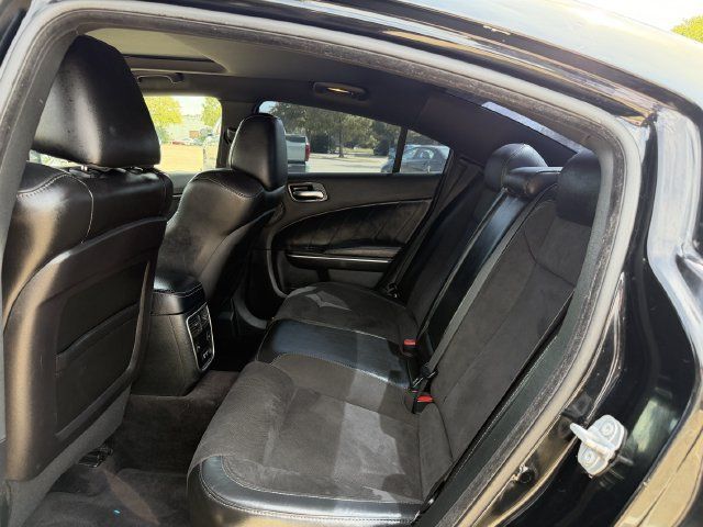 Used 2018 Dodge Charger R/T Scat Pack RWD image 27
