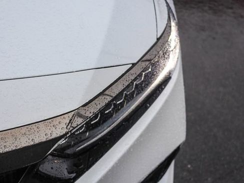 Used 2022 Honda Accord Sport image 14