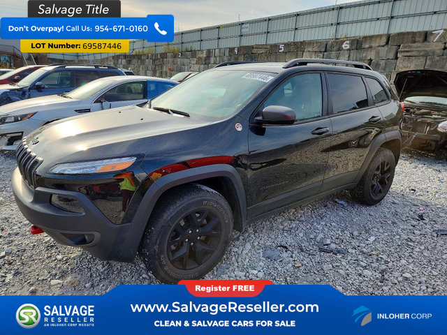 Used 2016 Jeep Cherokee Trailhawk w/ Comfort/Convenience Group AWD/4WD image 1