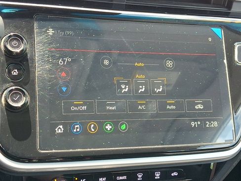 Used 2023 Chevrolet Bolt LT FWD image 18