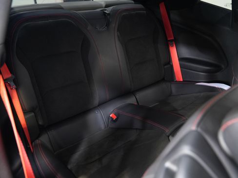 Used 2020 Chevrolet Camaro ZL1 RWD image 32