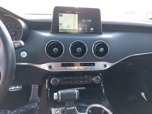 Used 2020 Kia Stinger GT-Line w/ Sun & Sound Package image 22