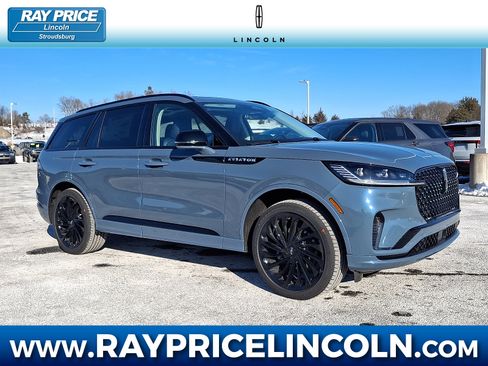 New 2026 Lincoln Aviator Reserve w/ Jet Appearance Package image 1