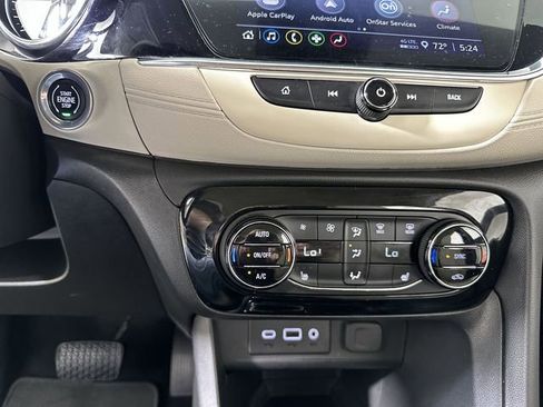 Used 2023 Buick Encore GX Select w/ Safety Package II FWD image 17