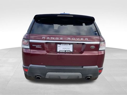 Used 2015 Land Rover Range Rover Sport SE image 3