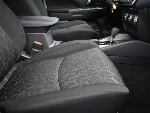 Used 2022 Mitsubishi Outlander Sport LE AWD/4WD image 25