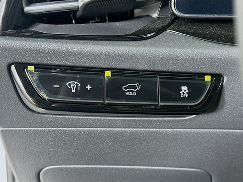 Used 2024 Kia Niro Wind w/ Wind Preserve Package FWD image 17