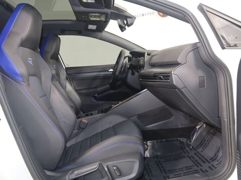 Used 2023 Volkswagen Golf R AWD/4WD image 14