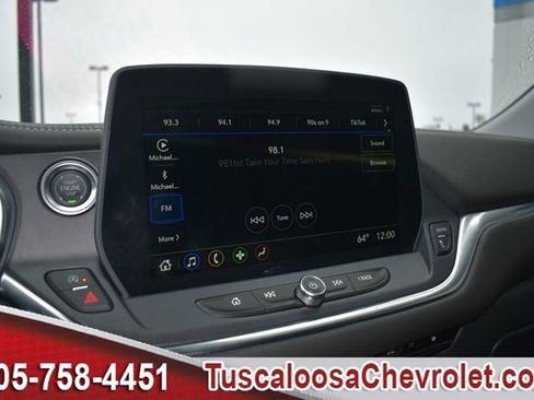 Used 2025 Chevrolet Blazer LT image 32