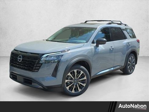 New 2026 Nissan Pathfinder Platinum FWD image 1