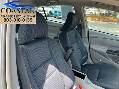 Used 2010 Honda Insight EX image 19