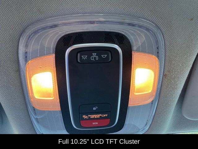 Used 2023 Hyundai Elantra SEL w/ Convenience Package FWD image 18